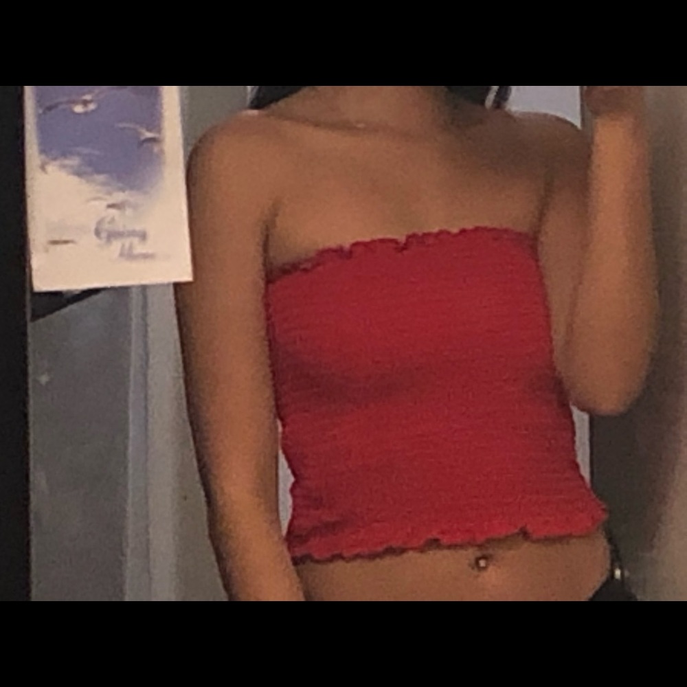 red crop top